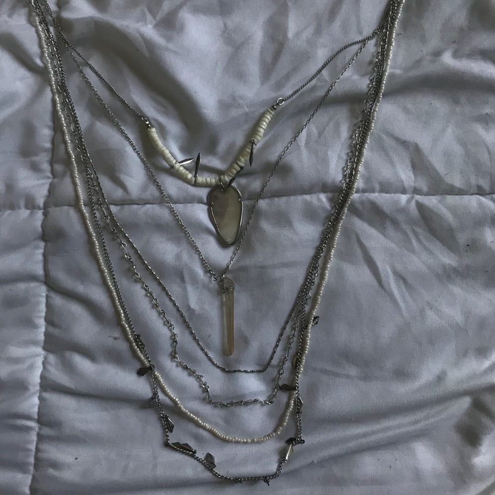 AEO layered quartz necklace